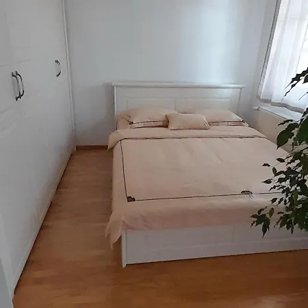 Sina Apartman *